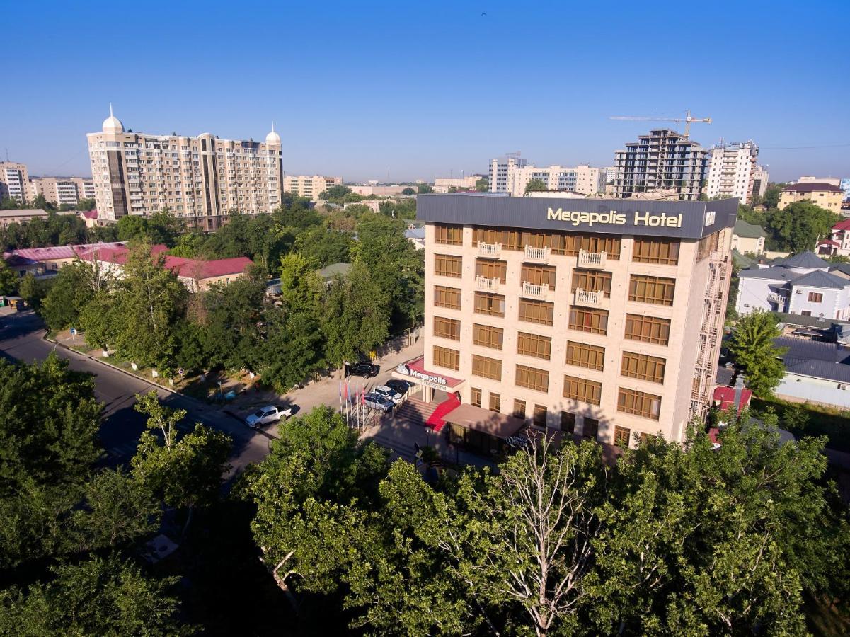 Megapolis Hotel Schymkent Exterior foto